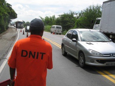 BR-101: Recuperação da pista  antiga é retomada