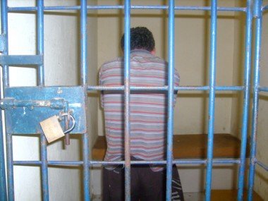 Decisão do TJ: Estuprador condenado é preso