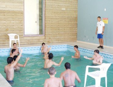 CFZ: treino leve e longa viagem