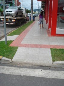 Acessibilidade: Calçadas deverão ser padronizadas