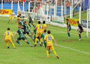 Campeonato Catarinense: Águia ainda tem boas chances