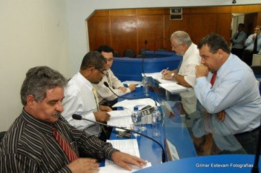 Mesa diretora: Pleito é frustrado por falta de quórum