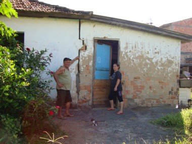 Solidariedade: Casa está condenada