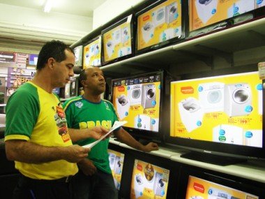 Comércio: Copa aquece as vendas