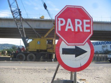 Duplicação da BR-101: Travessias urbanas exigem atenção!