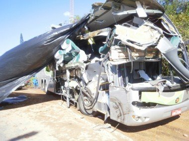 Acidente na 101 deixa 11 feridos