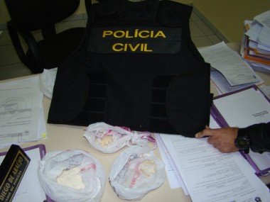 Na casa de praia: Cocaína pura é apreendida