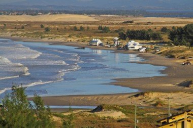 Surfe: Previsão é de boas ondas no Farol