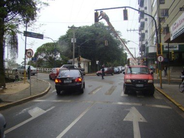Semáforos: Propostas serão conhecidas amanhã