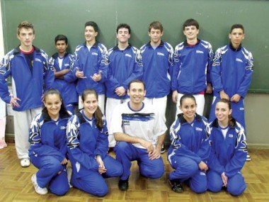 Joguinhos Abertos: Tubarão conquista ouro no karatê