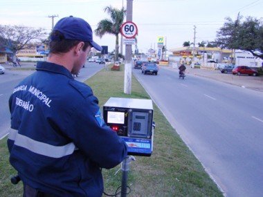 Lombadas e radares eletrônicos: Licitação é invalidada