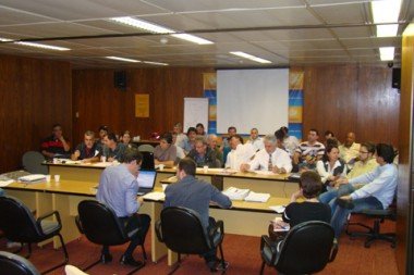 possivel-greve-da-celesc-gestores-e-servidores-nao-chegam-a-acordo-1