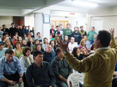 Bancários: Categoria mantém a greve