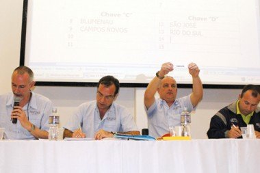 Olesc: Tubarão recebe atletas em 8 dias