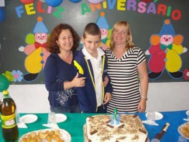Exemplo! Funcionárias de escola