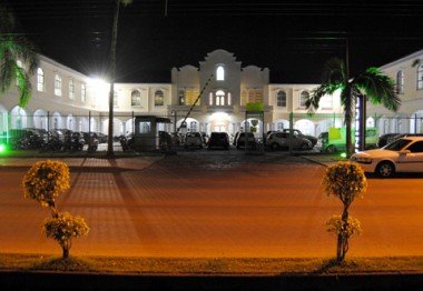 Parabéns: Unisul: 46 anos de fundação
