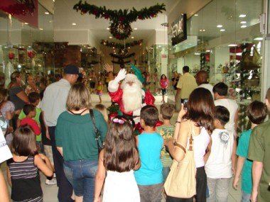 natal-papai-noel-chega-amanha-no-centro-comercial-1
