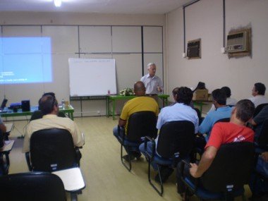 Transporte escolar: Condutores são capacitados