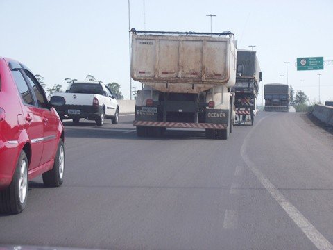 atencao-para-o-limite-de-velocidade-1