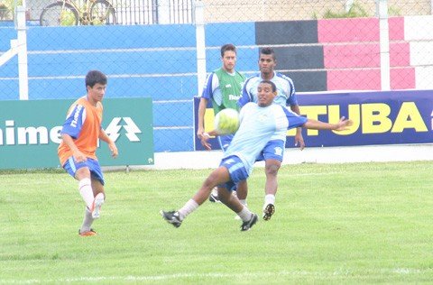 aguia-do-litoral-afia-as-garras-1 Grupo faz um recreativo neste sábado e segue para a concentração