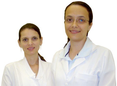 cancer-doenca-moderna-1 As médicas Aline (E) e Caroline trabalham no setor de oncologia do Hospital Nossa Senhora da Conceição (HNSC), em Tubarão.