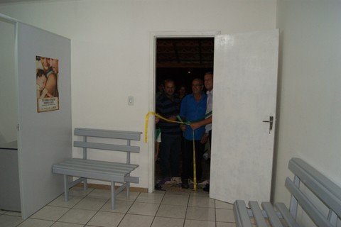 nova-unidade-e-inaugurada-1 Inauguração da nova unidade de saúde ocorreu na noite desta sexta