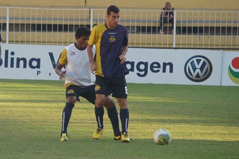 gaucho-deve-manter-o-mesmo-time-da-1a-final-1 Edson Gaúcho deve definir o time apenas no sábado.