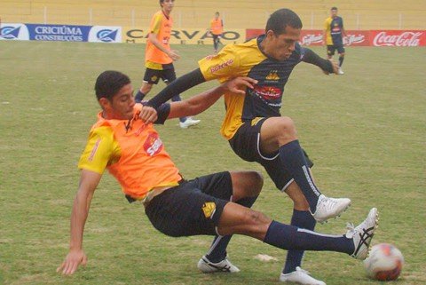 tigre-encara-adversario-novo-1 Criciúma fez o último treinamento na manhã desta sexta-feira, no HH
