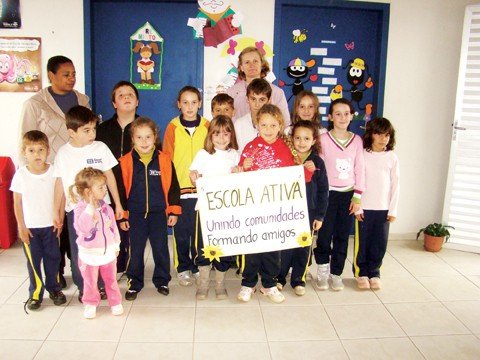 escolas-rurais-unidas-1 Alunos da Leopoldo Marquides Corrêa levarão muito alegria aos colegas do Caruru.