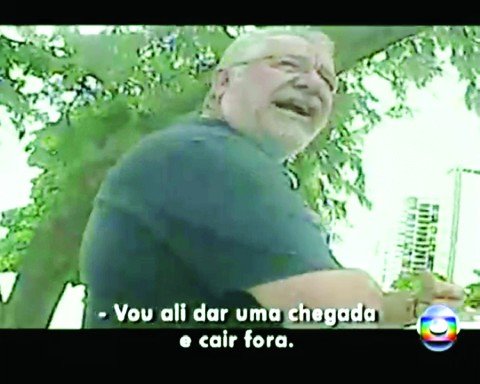 julgamento-do-vereador-inicia-hoje-1 O vereador Jarrão aparece, em uma das gravações, na praia de Porto de Galinhas. “Vou ali dar uma chegada e cair fora”, disse ele para o repórter, ainda que não há referência ao curso