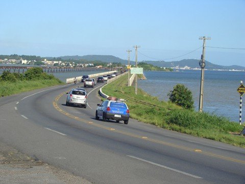 obra-deve-iniciar-em-agosto-1 Ponte sobre o Canal de Laranjeiras, na comunidade de Cabeçudas, em Laguna, será uma das mais bonitas em toda a extensão catarinense da BR-101.
