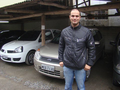 Dívidas crescem por causa de financiamentos