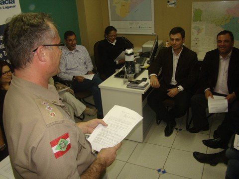 gabinete-de-gestao-integrada-e-discutido-1 A parte operacional do gabinete de gestão integrada foi explicada pelo major Livramento