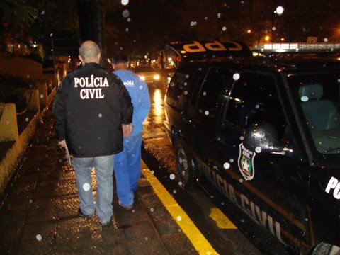 Mais dois mandados de prisão são cumpridos