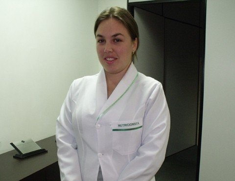 nao-substitua-a-refeicao-1 A nutricionista Camila Esmeraldino Daniel recomenda o consumo da ração, mas como lanche.