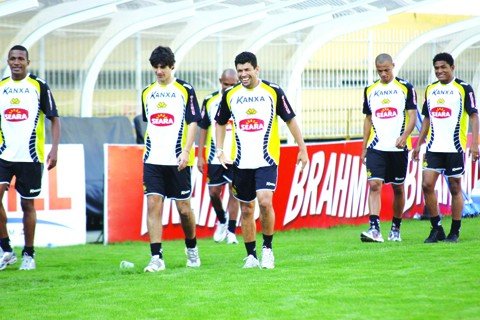 tigre-sem-descanso-para-encarar-o-bragantino-1 Até os jogadores que atuaram terça-feira treinaram ontem