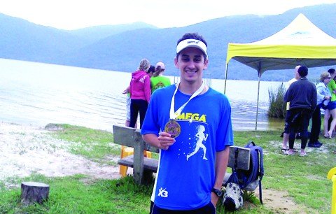 tubaronense-prepara-se-para-o-mundial-1 Felipe ficou em quinto lugar na travessia da Lagoa do Peri