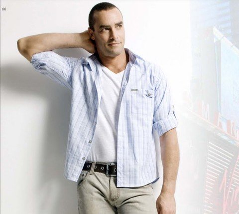 tudo-pronto-para-o-grande-evento-1 Paulo Zulu é uma das principais atrações do Farol Fashion. O evento é neste sábado, às 19 horas, em Tubarão