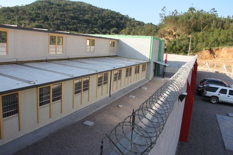 Ala masculina é desativada