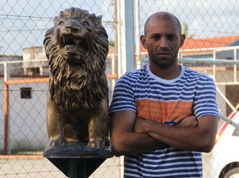 e-hora-de-mais-um-classico-1 Giba é o artilheiro da Divisão Especial com 13 gols.