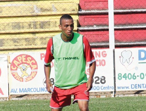 leao-pede-a-exclusao-do-atletico-ibirama-1 Alejandro pode ser uma das novidades no jogo de amanhã