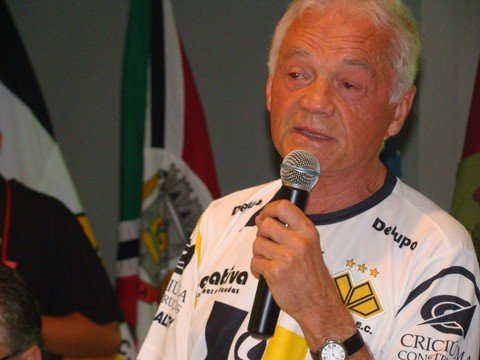 angeloni-fica-no-tigre-por-10-anos-1 Antenor Angeloni será o presidente do Tigre até 2021.