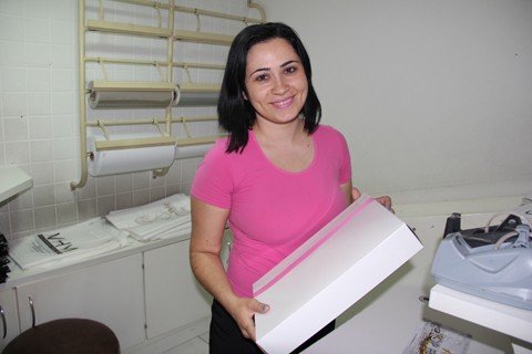 mais-de-2-mil-postos-criados-em-tubarao-1 Para Ester, o Natal chegou dois meses mais cedo com a contratação.