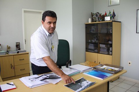 obra-deve-ficar-pronta-antes-do-prazo-1 As obras de remoção do banco de areia começaram no último dia 1º. O investimento do estado é de R$ 688.360,50, para a dragagem de 92.150 metros cúbicos de material