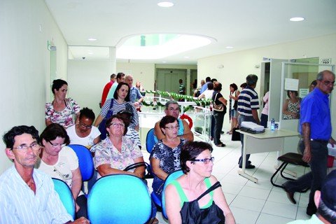 prazo-e-estendido-ate-janeiro-1 O contribuinte interessado em parcelar a sua dívida deve procurar o setor tributário da prefeitura. O local fecha nesta sexta-feira e reabre em expediente normal, das 13 às 18 horas, na próxima segunda-feira