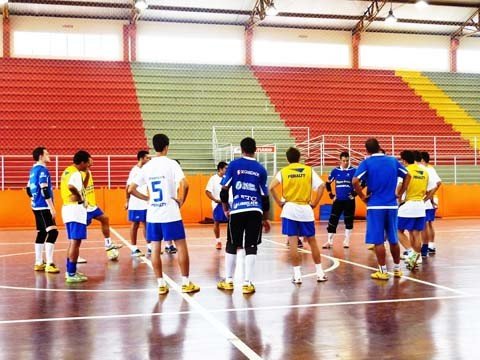 adu-perde-para-jaragua-do-sul-1 A equipe de Tubarão volta hoje aos treinos