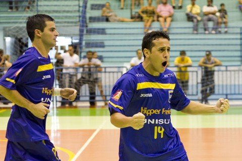 adu-em-busca-da-primeira-vitoria-1 Time tubaronense encara o lanterna, hoje. Foto: Marco Santiago/Jornal Notícias do Dia/Notisul.