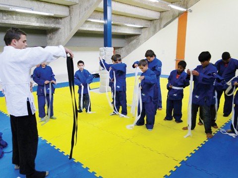 inscricoes-abertas-para-escolinha-1 Atividades são orientadas pelo professor Wanderlei Kaupezinski.