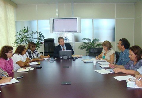 nao-ha-nova-proposta-1 Reunião foi considerada produtiva, especialmente porque, pela primeira vez, o estado afirmou que o pagamento do piso está garantido . Até então o discurso era outro. Foto: Graciela Fell/Sinte-SC/Notisul