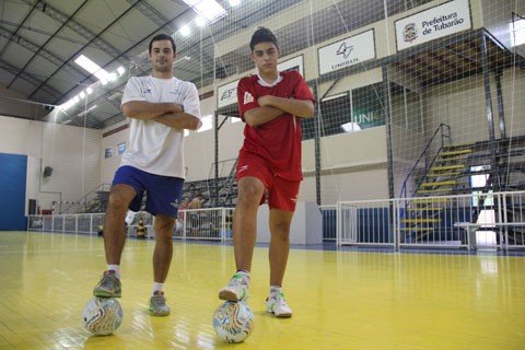 talento-de-pai-para-filho-1 Luciano e Lucas possuem as mesmas características de jogo